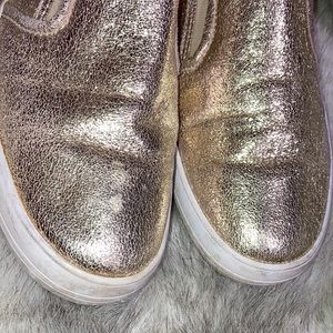Womens Loafer Shoes by Guess Gold Sparkle Glitter Low Top Sneaker size 10